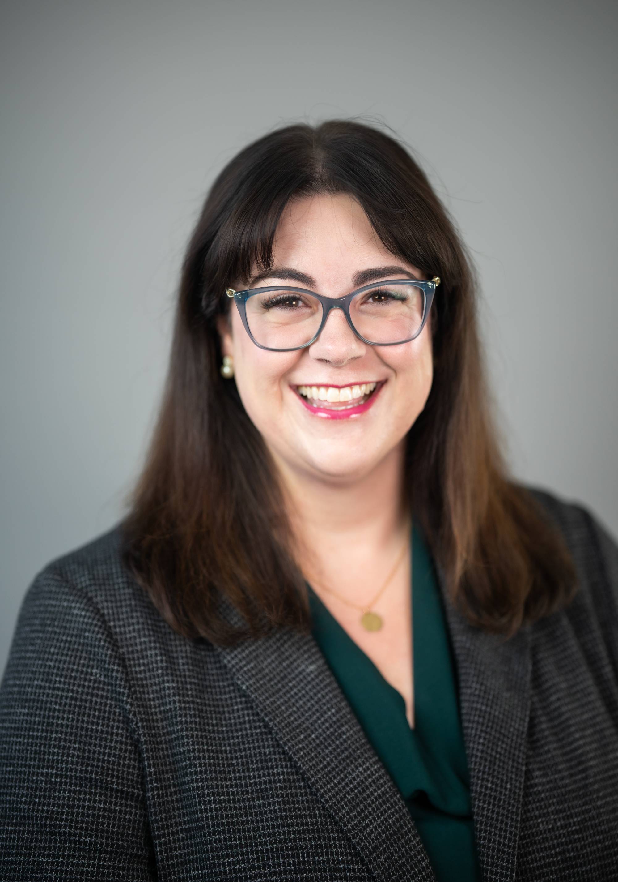 Megan Hennessey headshot